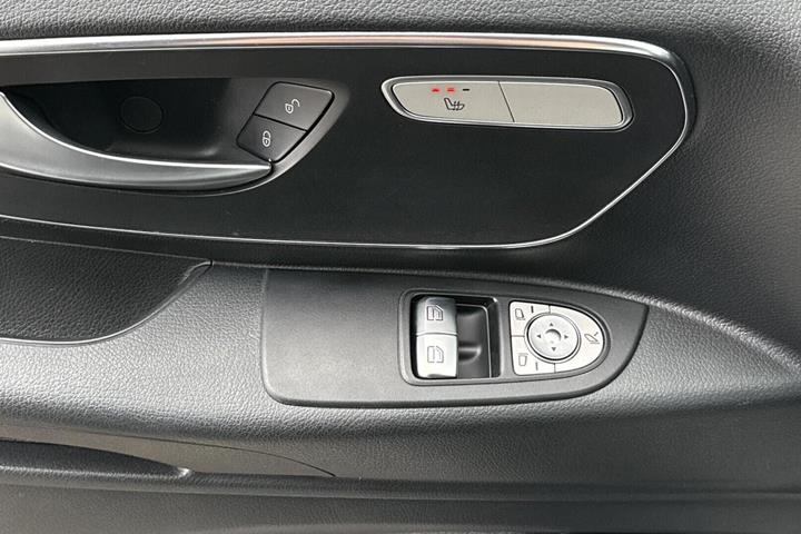Hvid Mercedes Vito 114 fra 2021
