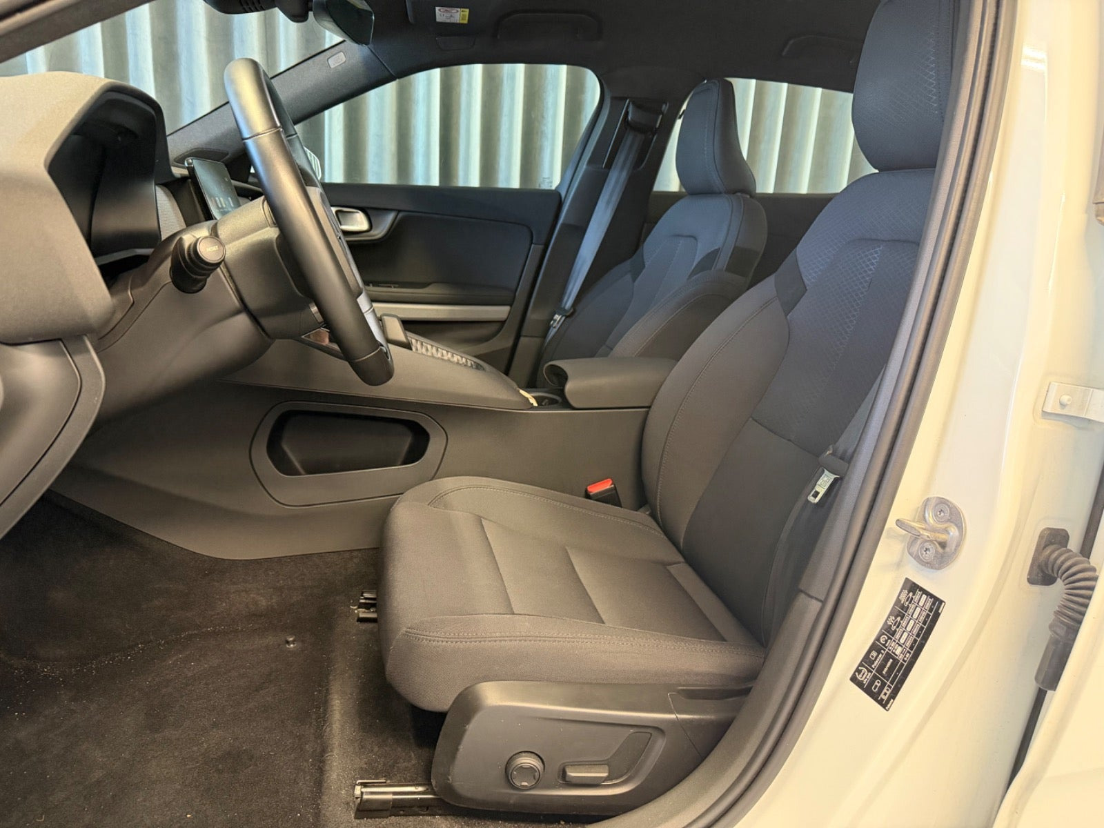Hvid Polestar 2 fra 2024