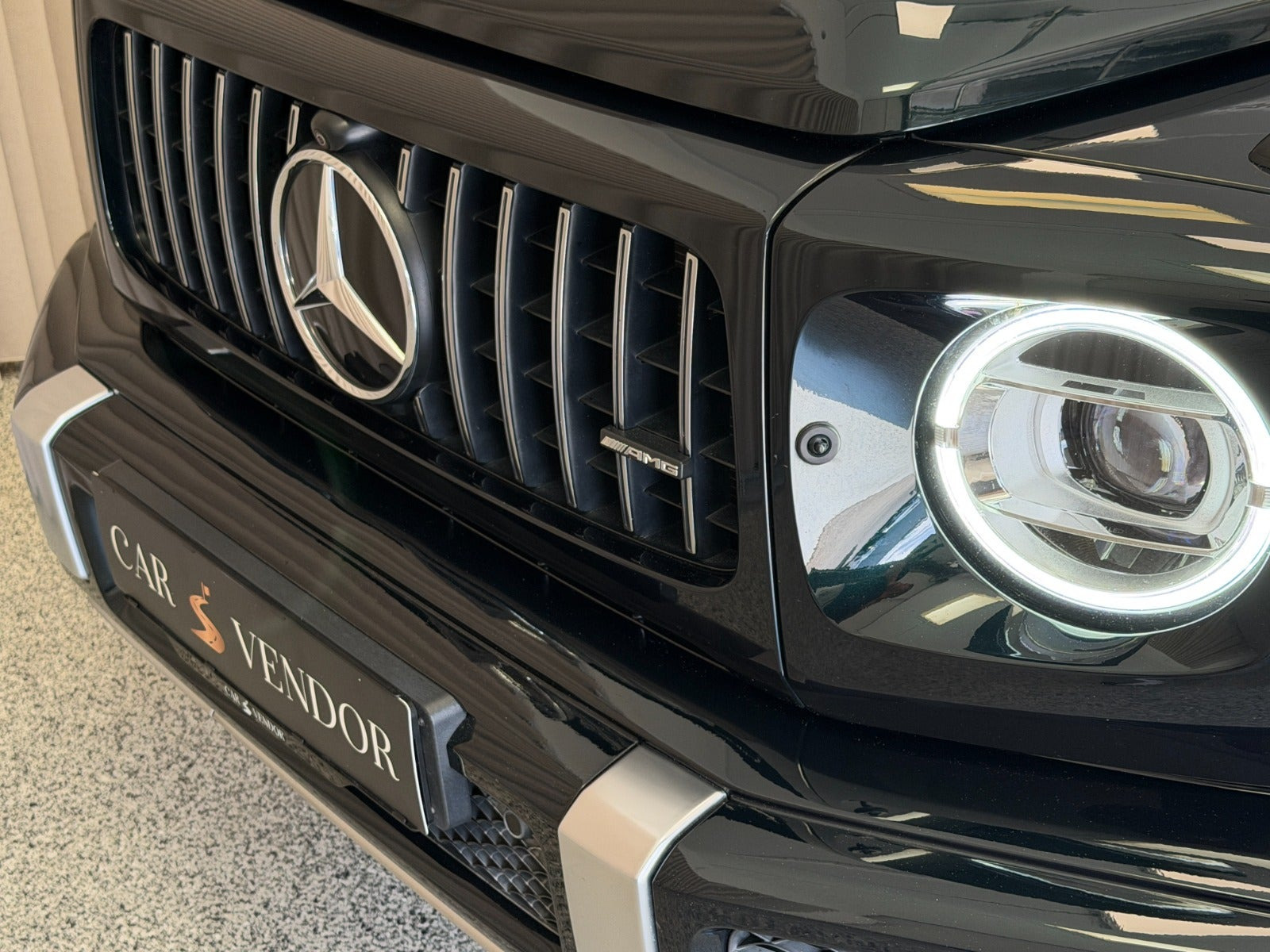 Grøn Mercedes G63 fra 2018