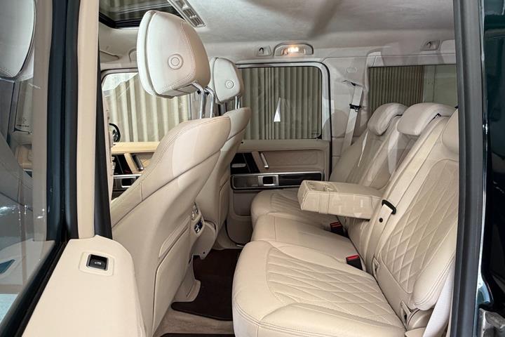 Grøn Mercedes G63 fra 2018
