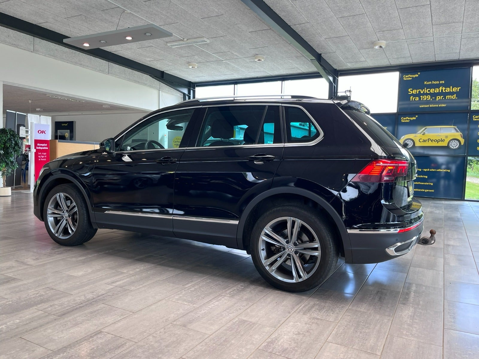 Sort VW Tiguan fra 2023
