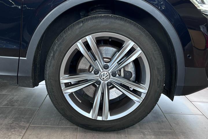 Sort VW Tiguan fra 2023