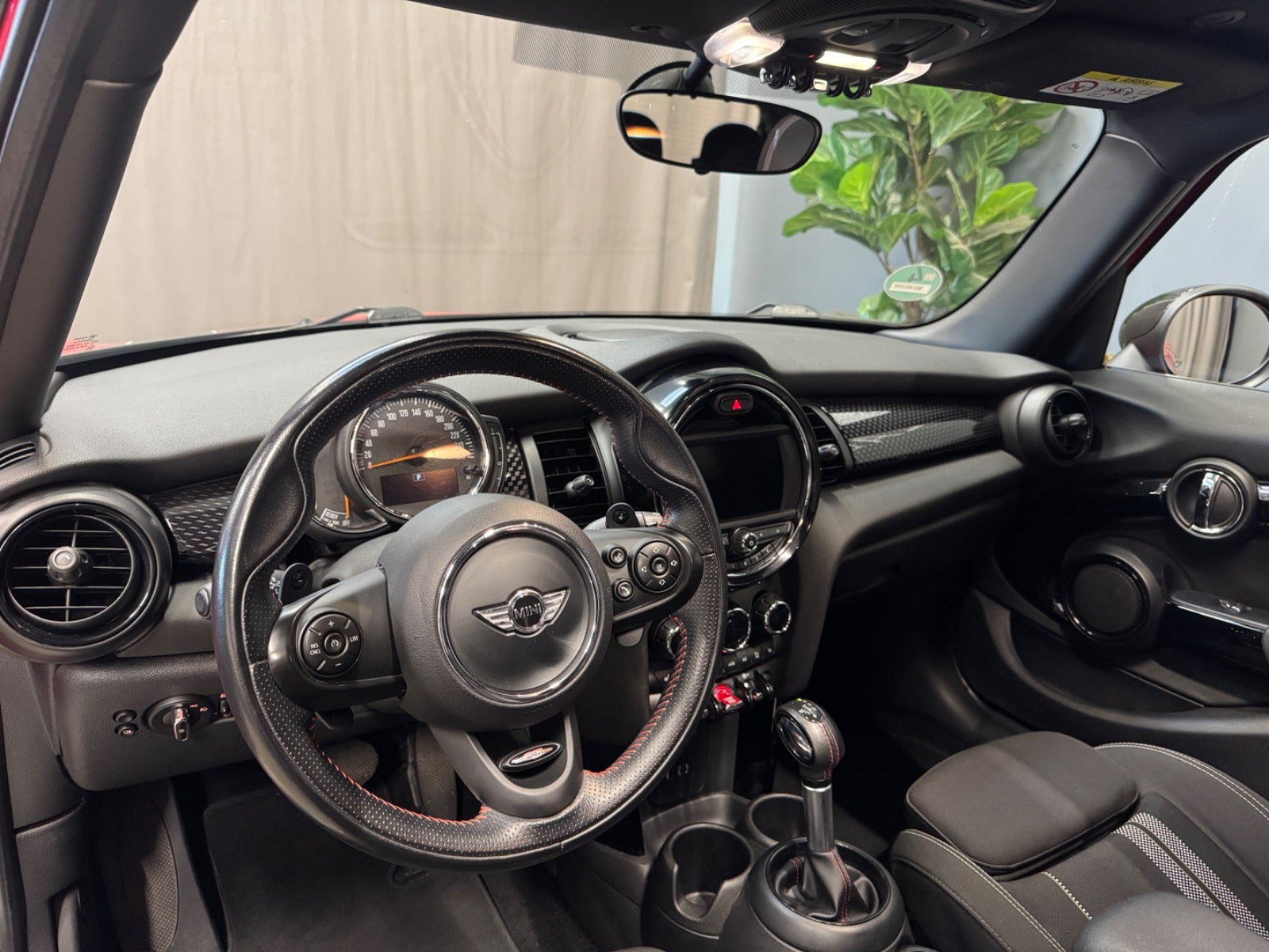 MINI Cooper S 5-door Automatic, 6-trins, 192ps, 2018