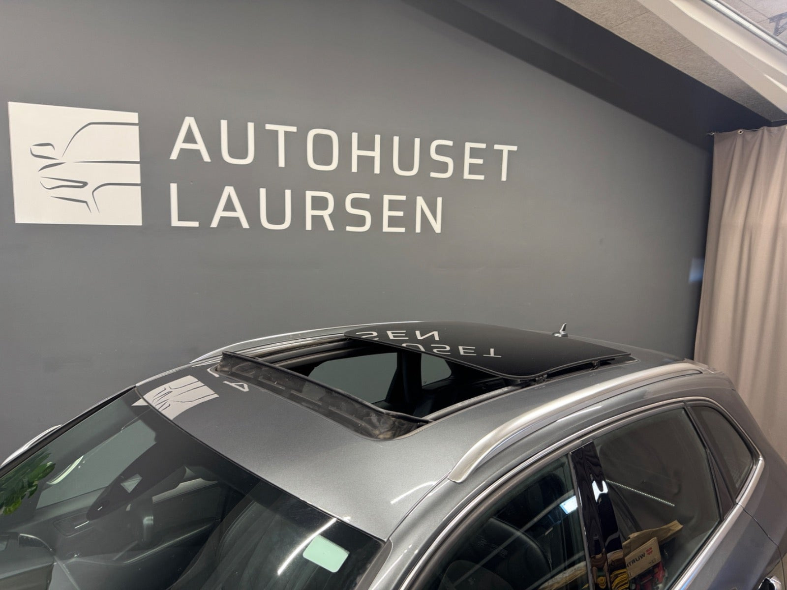 Grå Audi SQ5 fra 2014