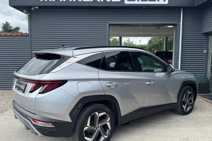 Sølv Hyundai Tucson fra 2022
