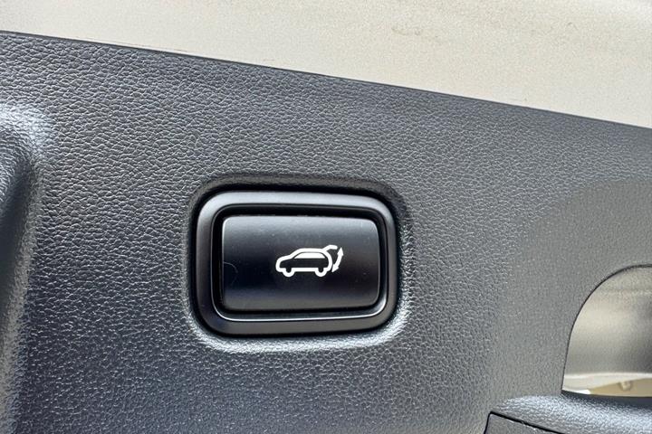Sølv Hyundai Tucson fra 2022