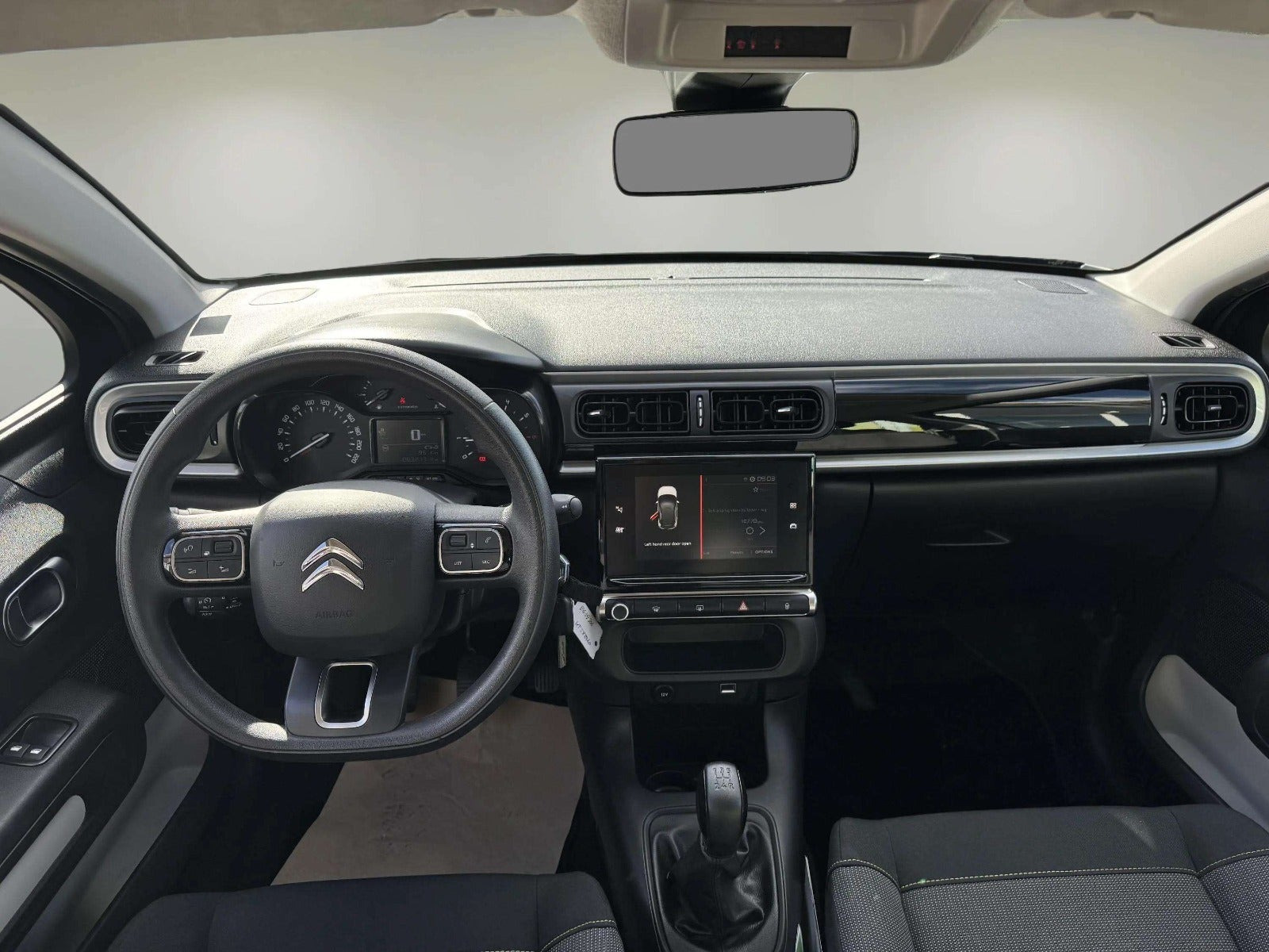 Grå Citroën C3 fra 2019