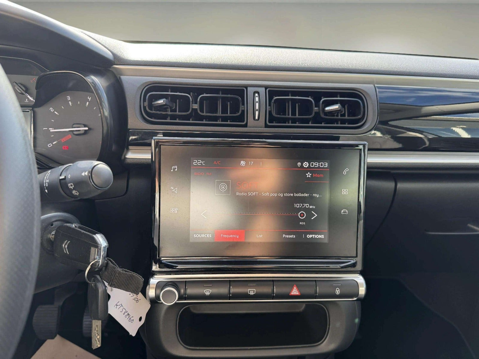 Grå Citroën C3 fra 2019