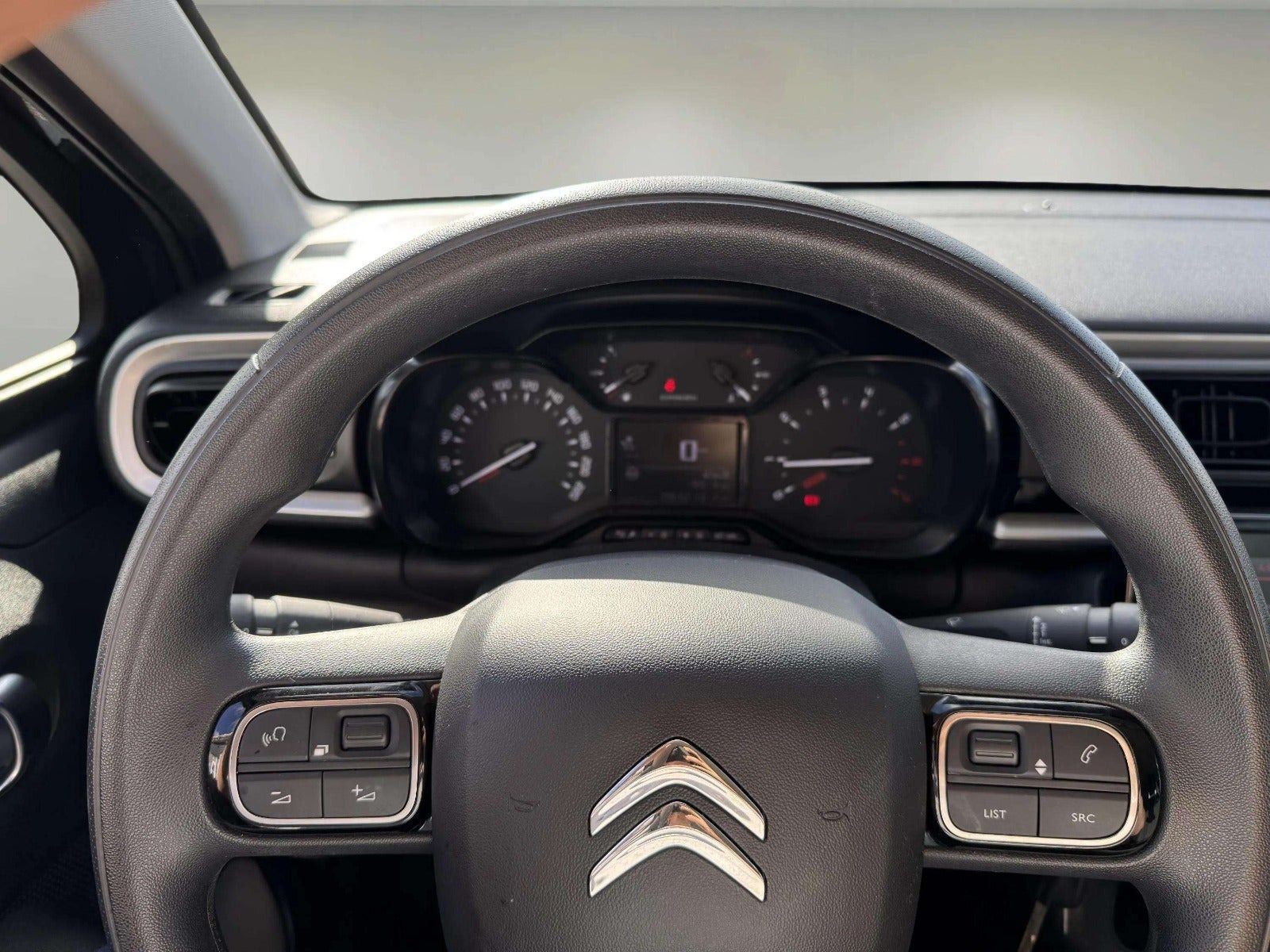 Grå Citroën C3 fra 2019