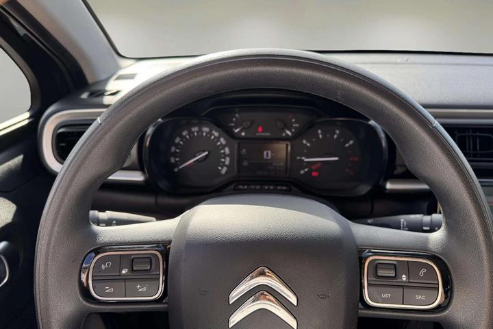 Grå Citroën C3 fra 2019