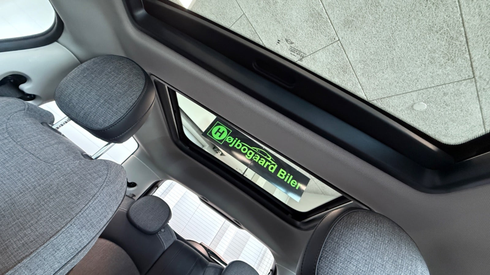 Grå Mini Cooper SE fra 2023
