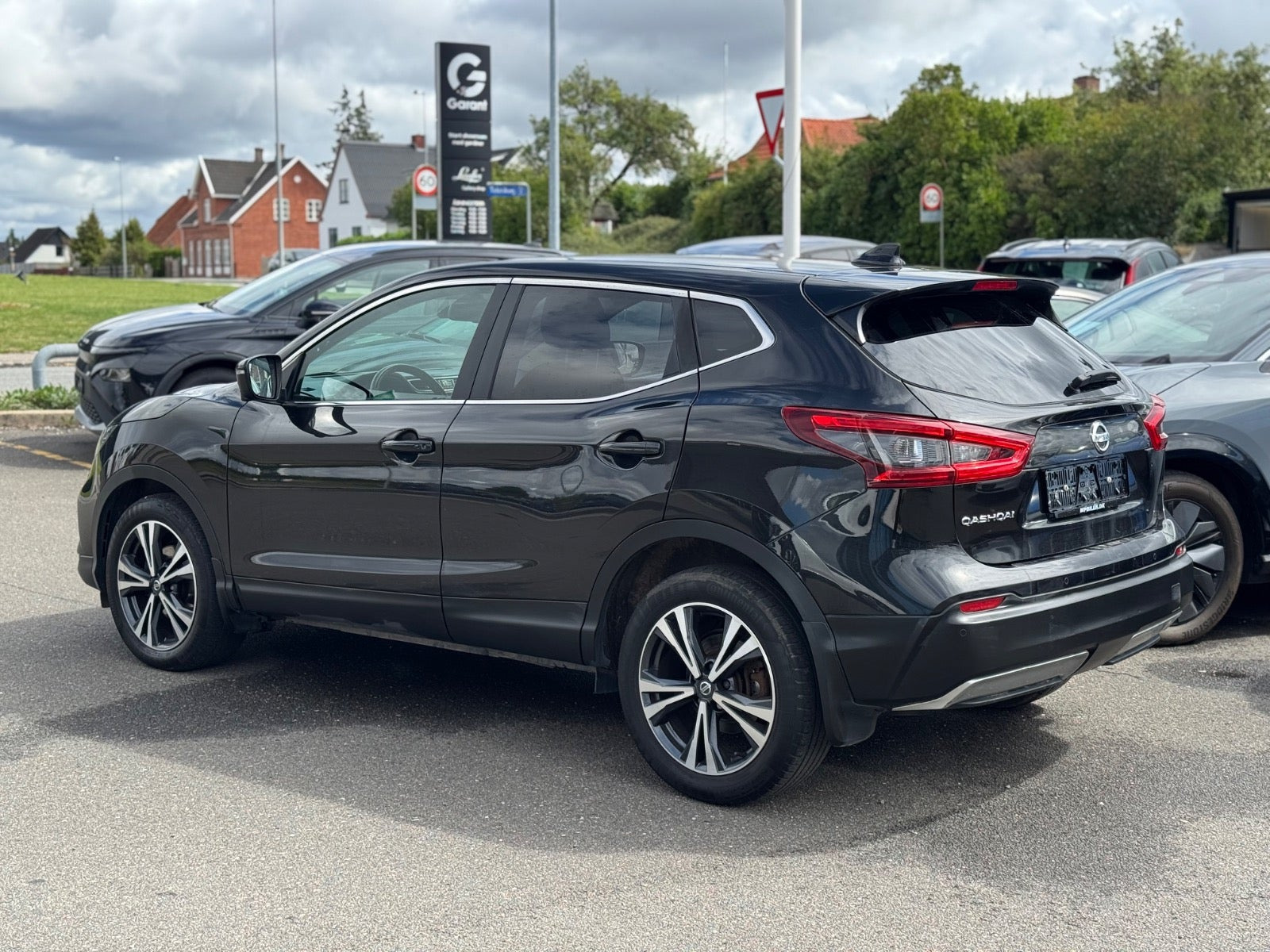 Sort Nissan Qashqai fra 2018