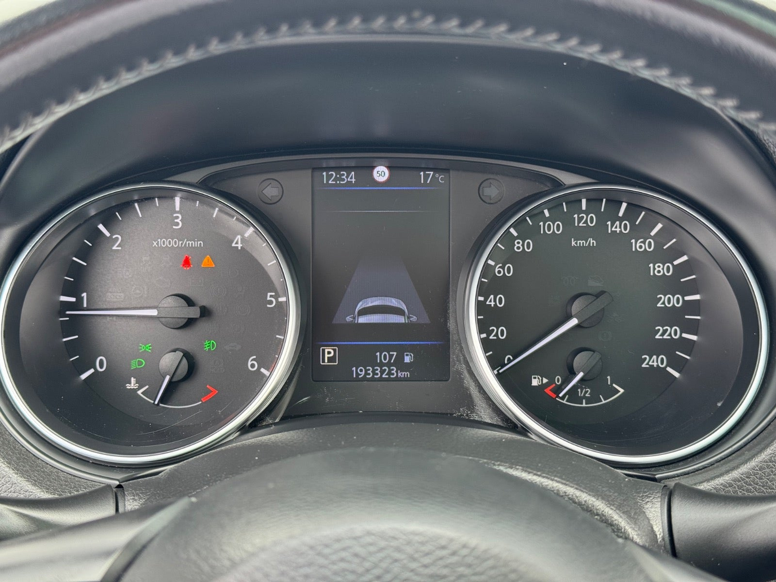 Sort Nissan Qashqai fra 2019