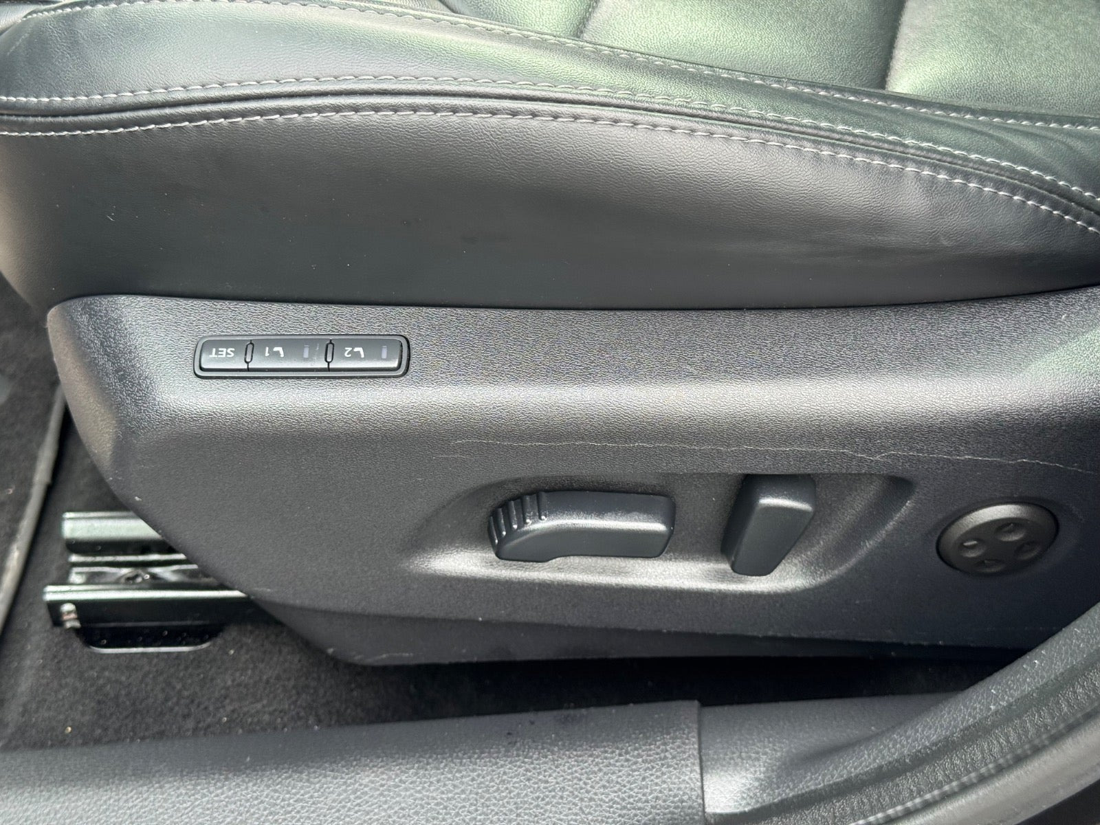 Sort Nissan Qashqai fra 2019