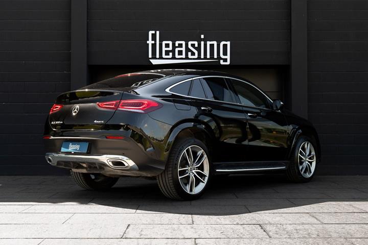 Sort Mercedes GLE350 de fra 2022
