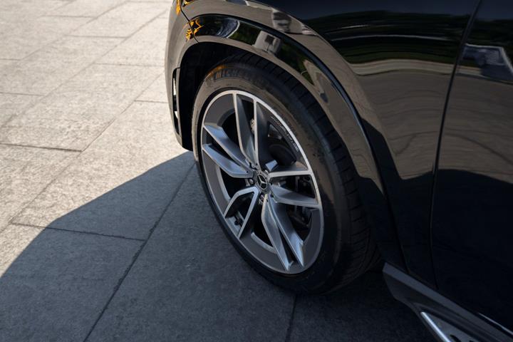 Sort Mercedes GLE350 de fra 2022