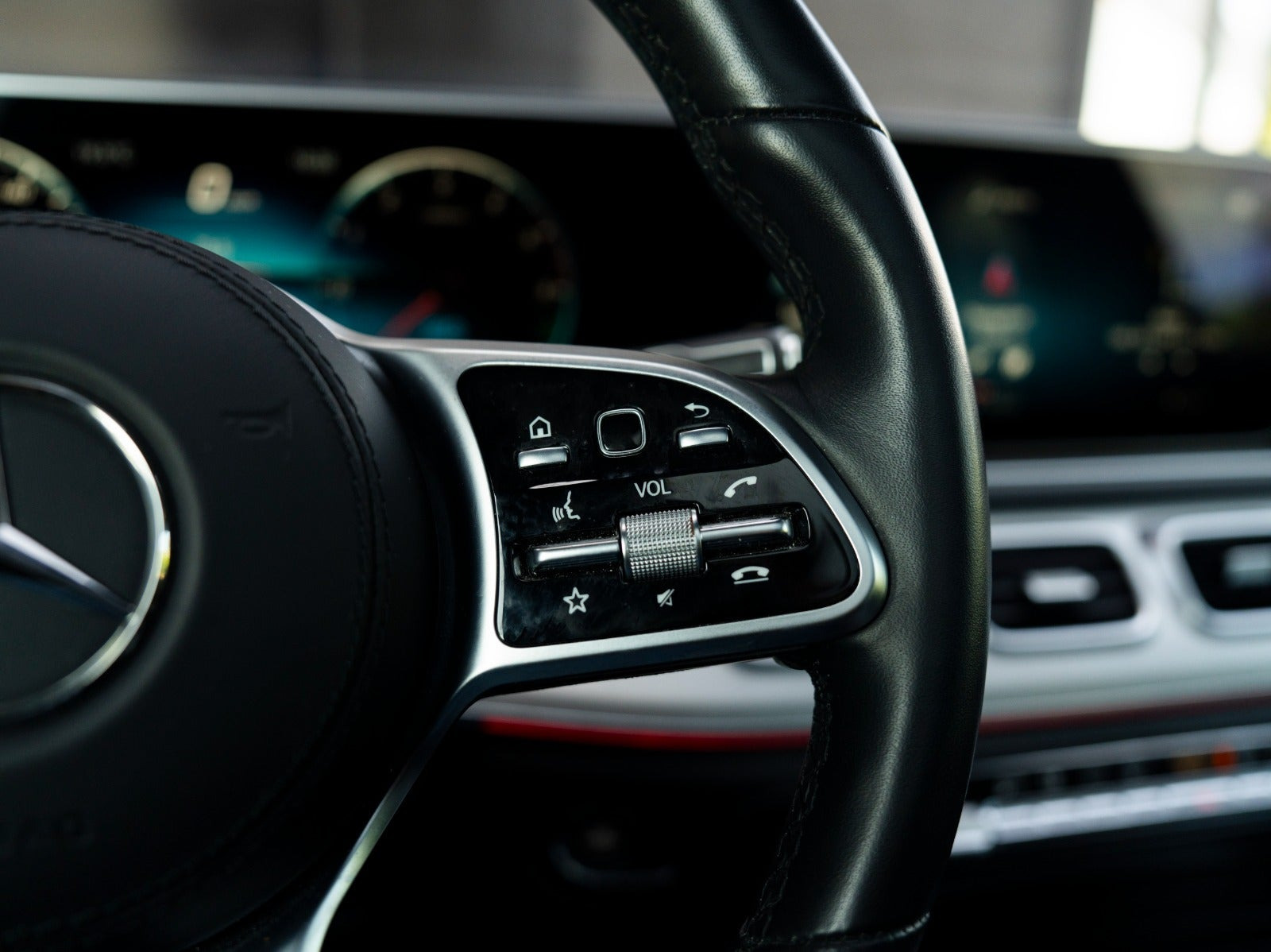 Sort Mercedes GLE350 de fra 2022