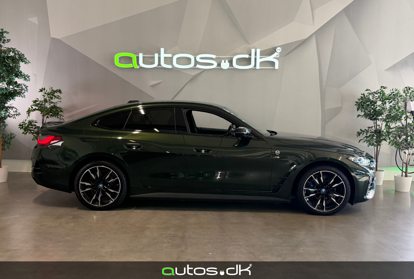 Grøn BMW i4 fra 2023
