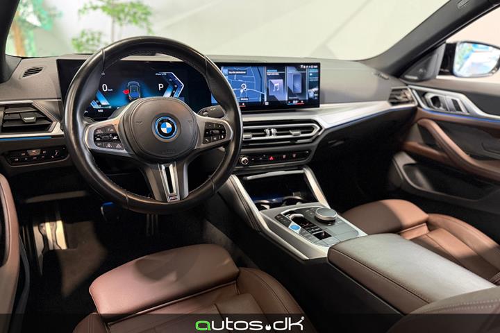 Grøn BMW i4 fra 2023