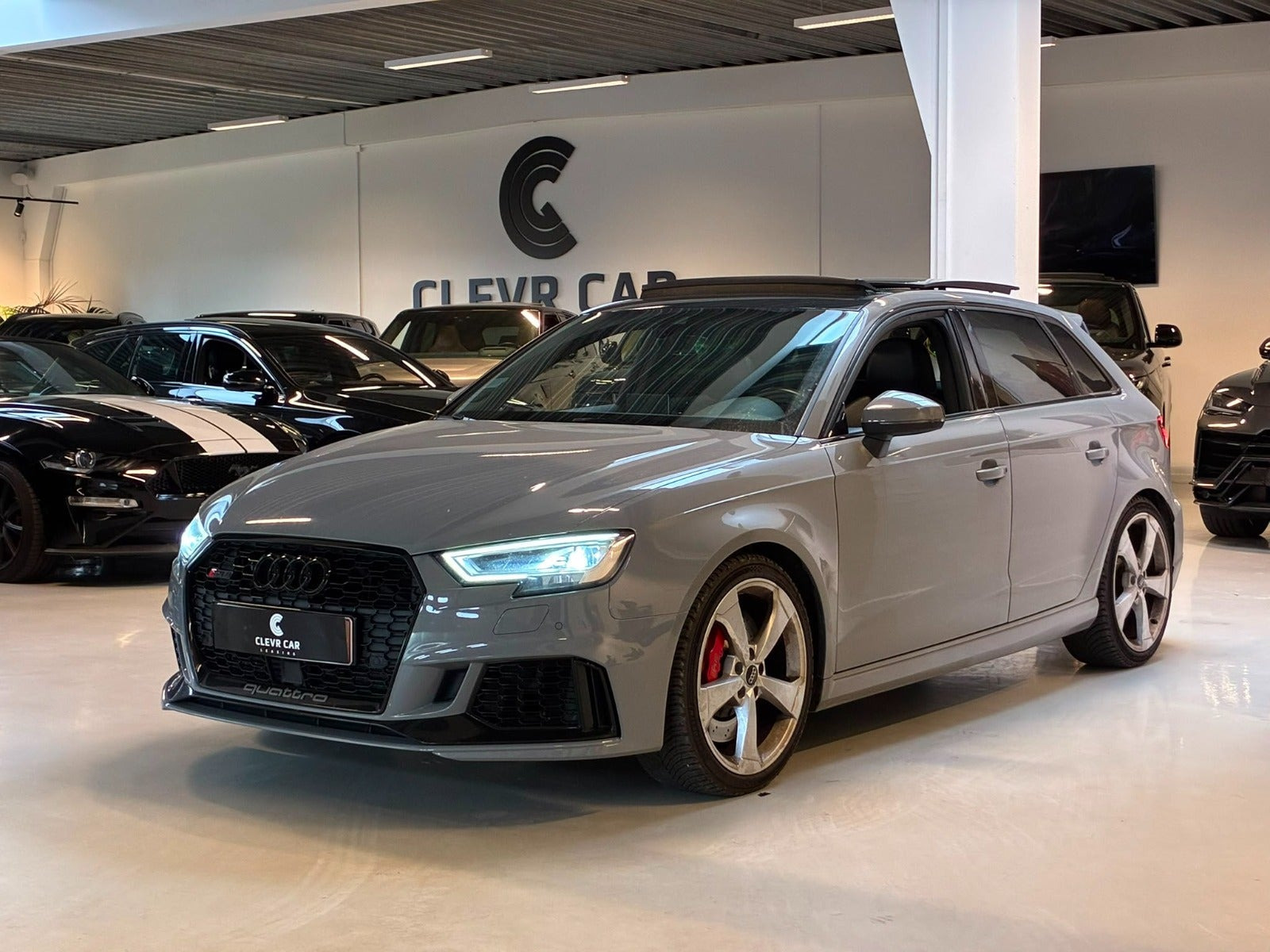 Audi RS3 2,5 TFSi quattro S-tr.
