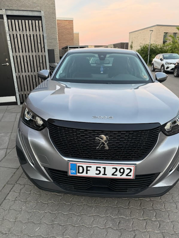 Peugeot 2008 1,2 PureTech 130 Platin