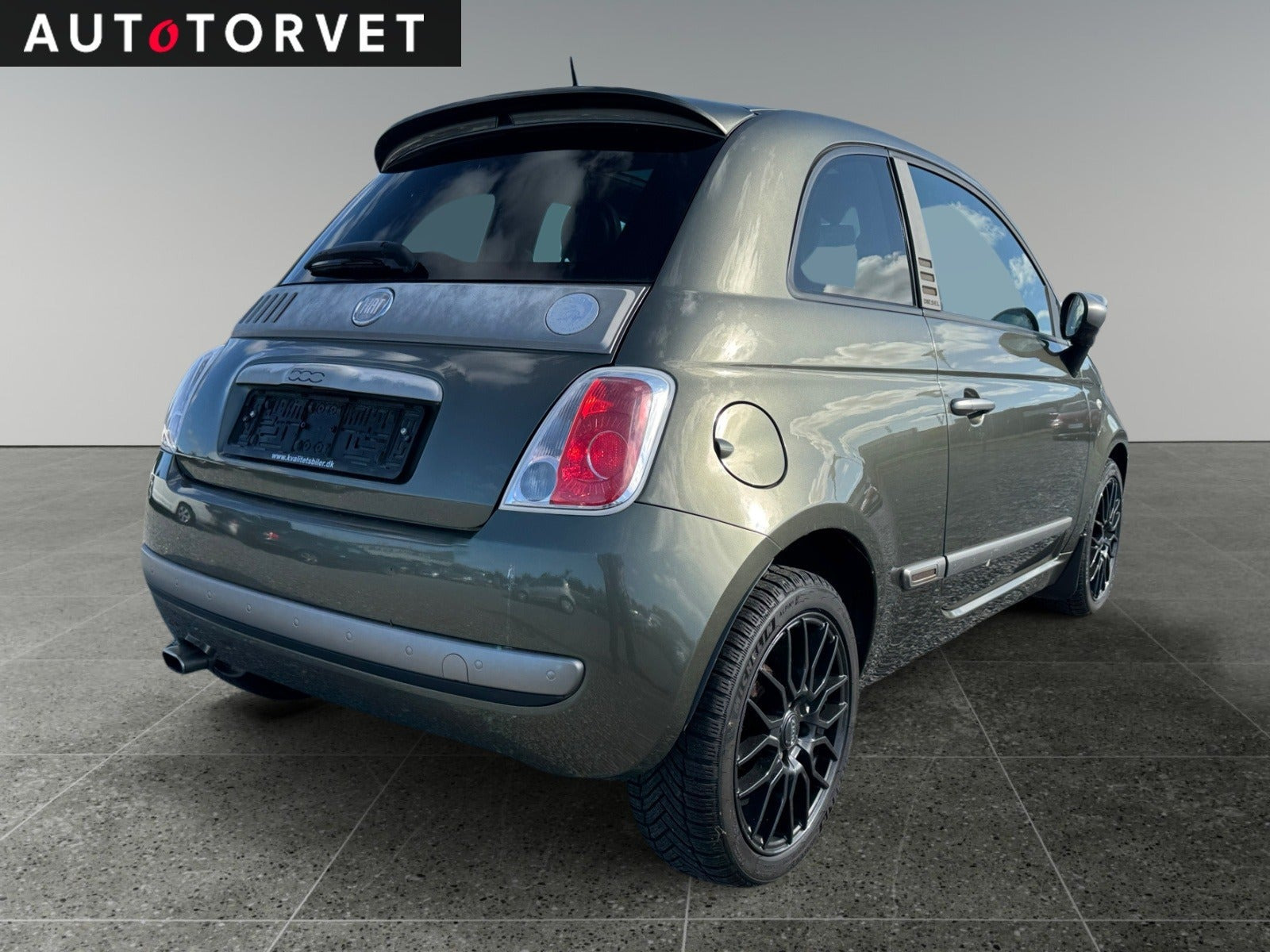 Grøn Fiat 500 fra 2010