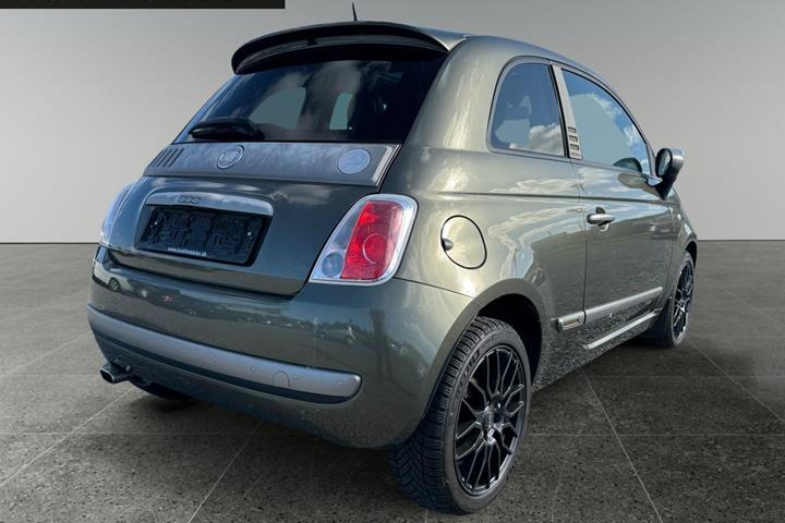 Grøn Fiat 500 fra 2010