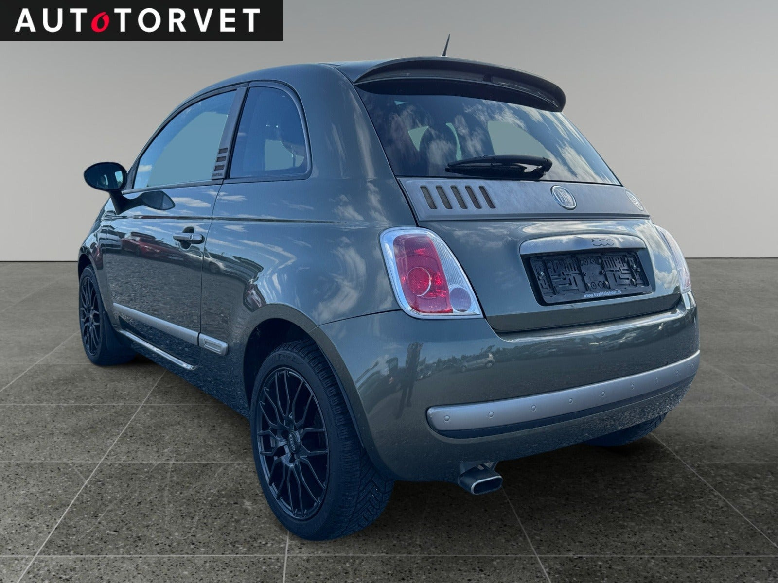 Grøn Fiat 500 fra 2010