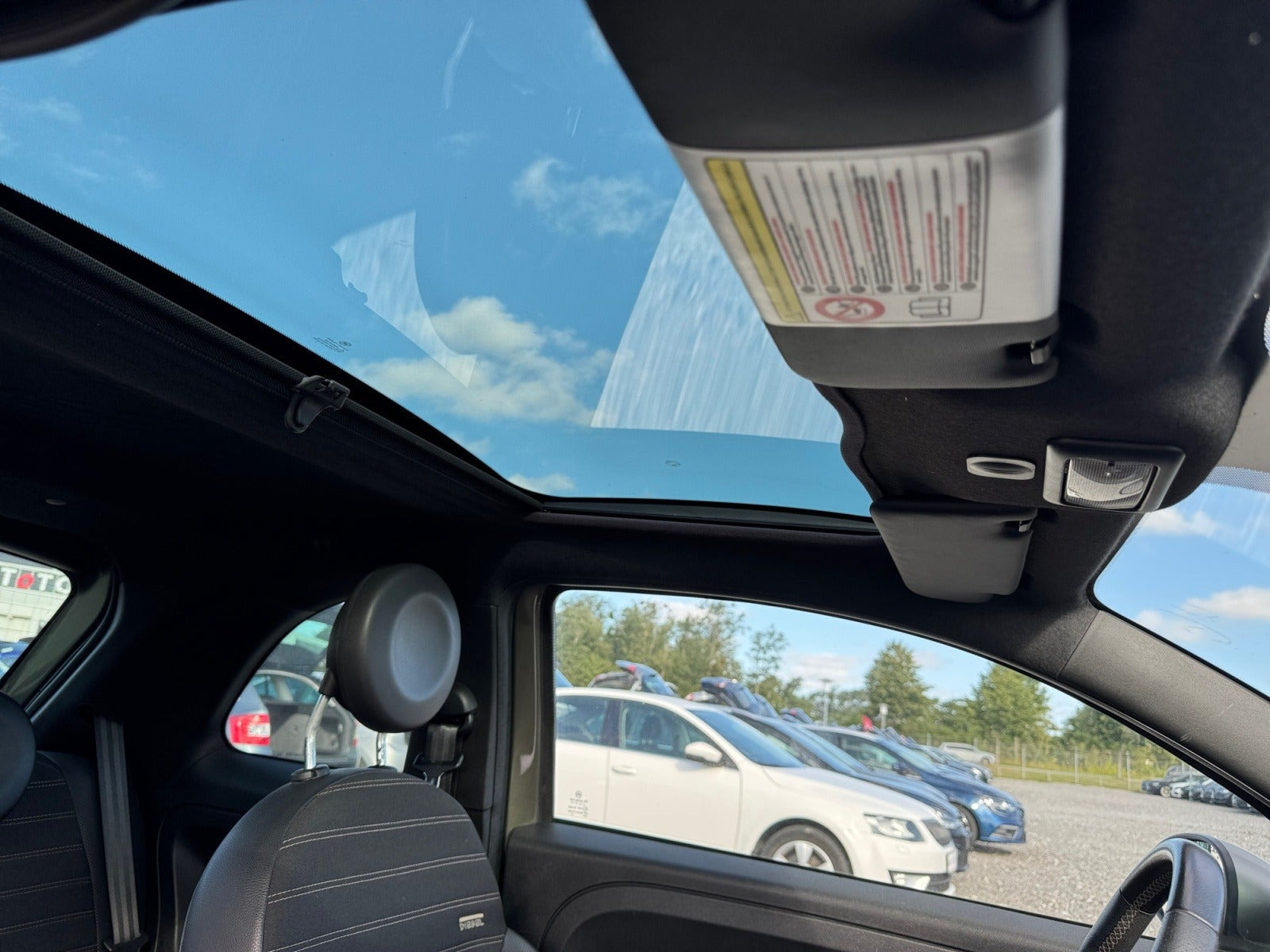 Grøn Fiat 500 fra 2010