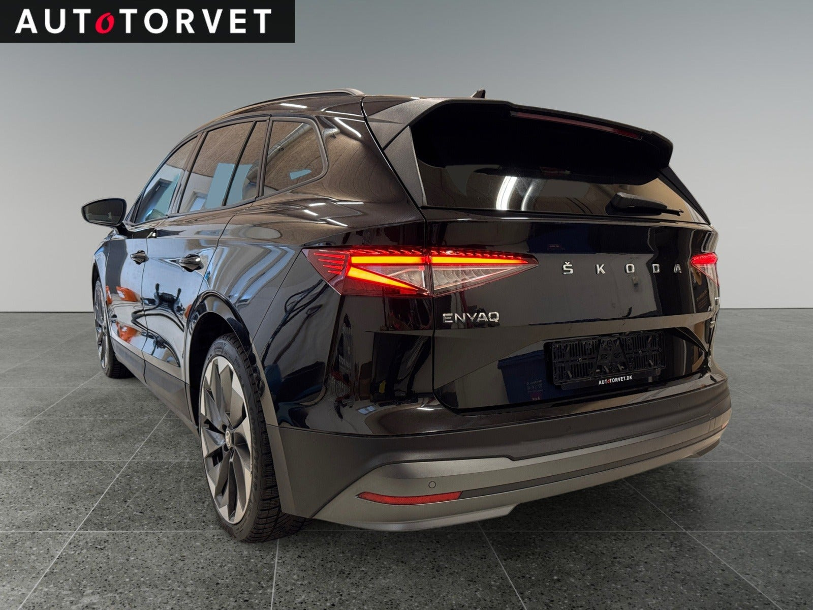 Sort Skoda Enyaq fra 2021