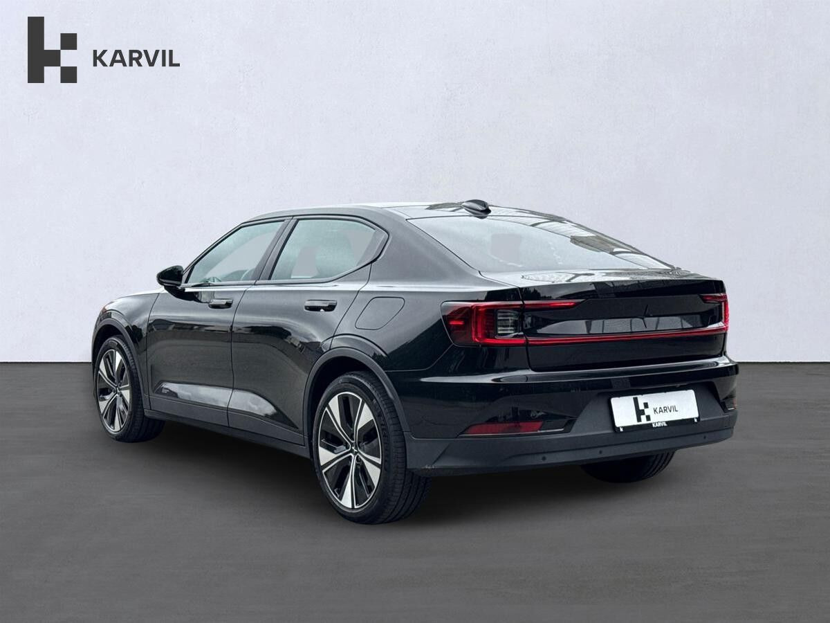 Sort Polestar 2 fra 2023