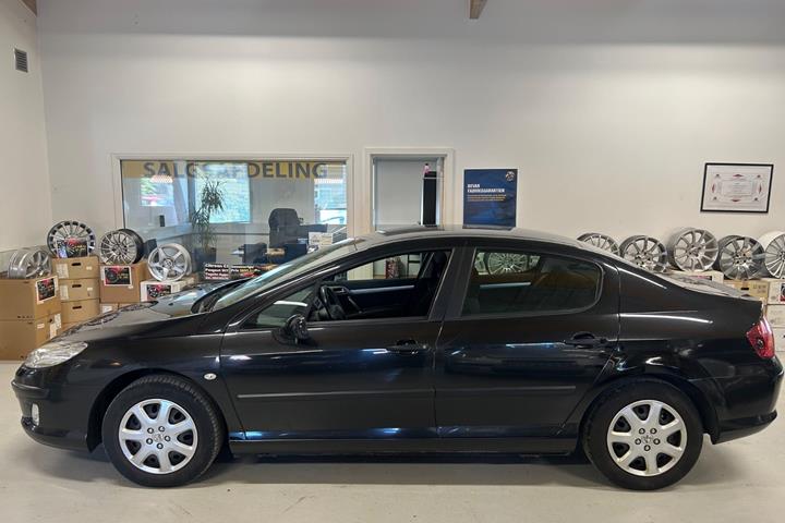 Sort Peugeot 407 fra 2006