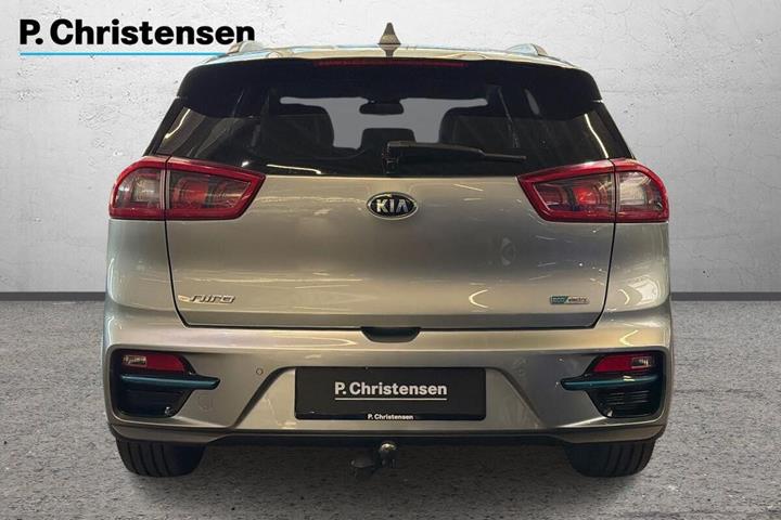 Grå Kia e-Niro fra 2019