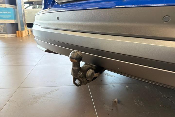 Blå Skoda Enyaq fra 2023