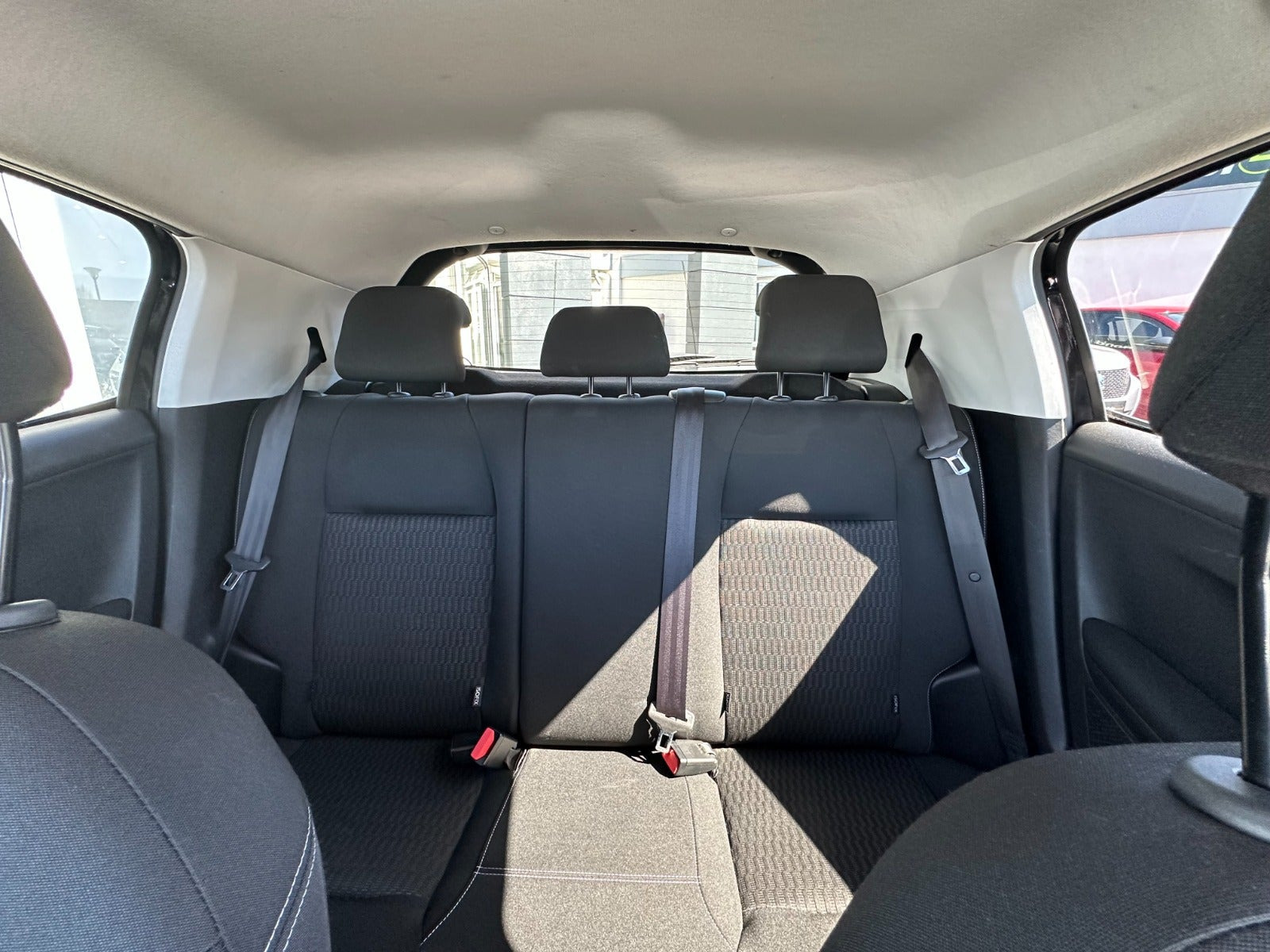 undefined Peugeot 208 fra 2016