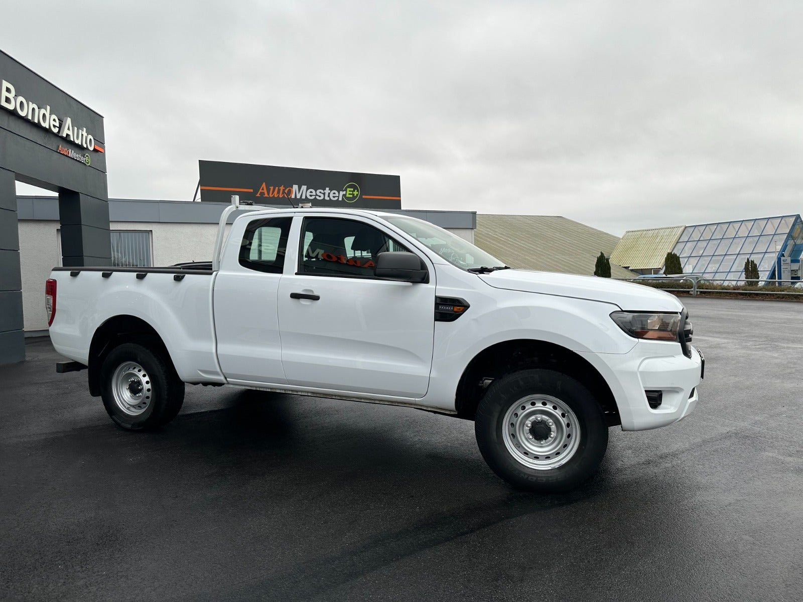 Hvid Ford Ranger fra 2021