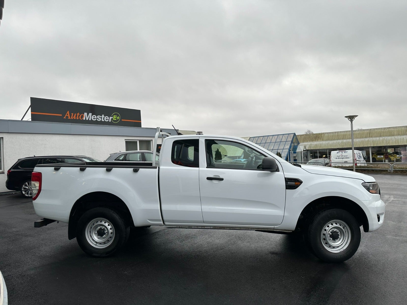 Hvid Ford Ranger fra 2021