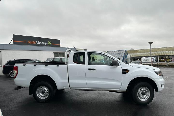 Hvid Ford Ranger fra 2021