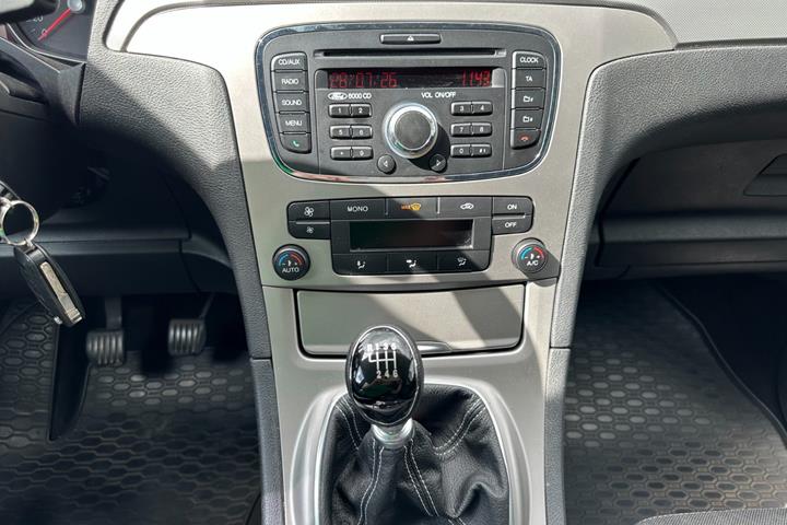 undefined Ford S-MAX fra 2011