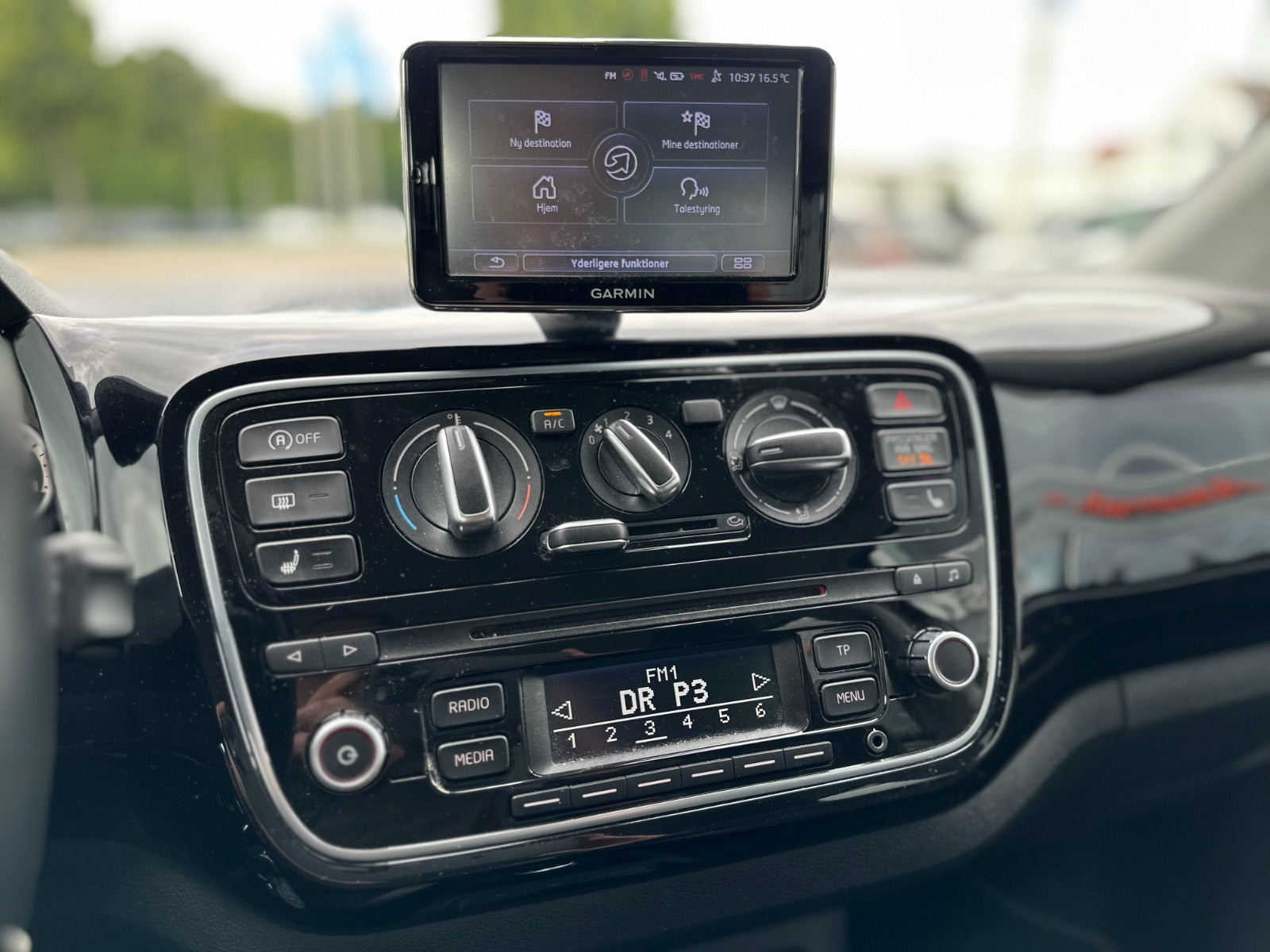 Sort VW UP! fra 2016