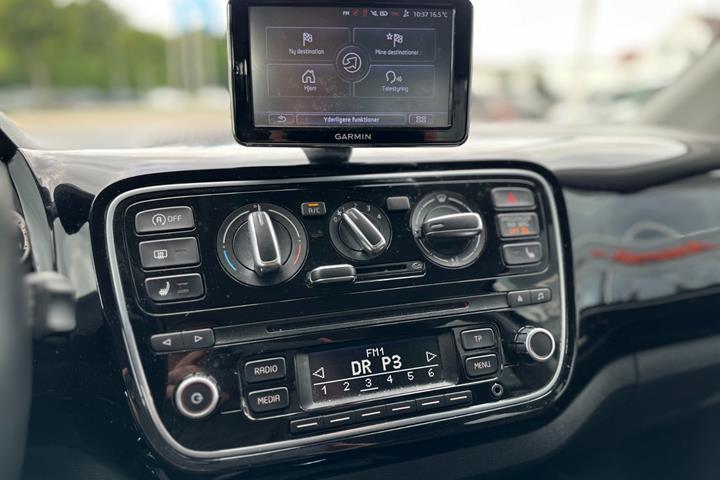 Sort VW UP! fra 2016