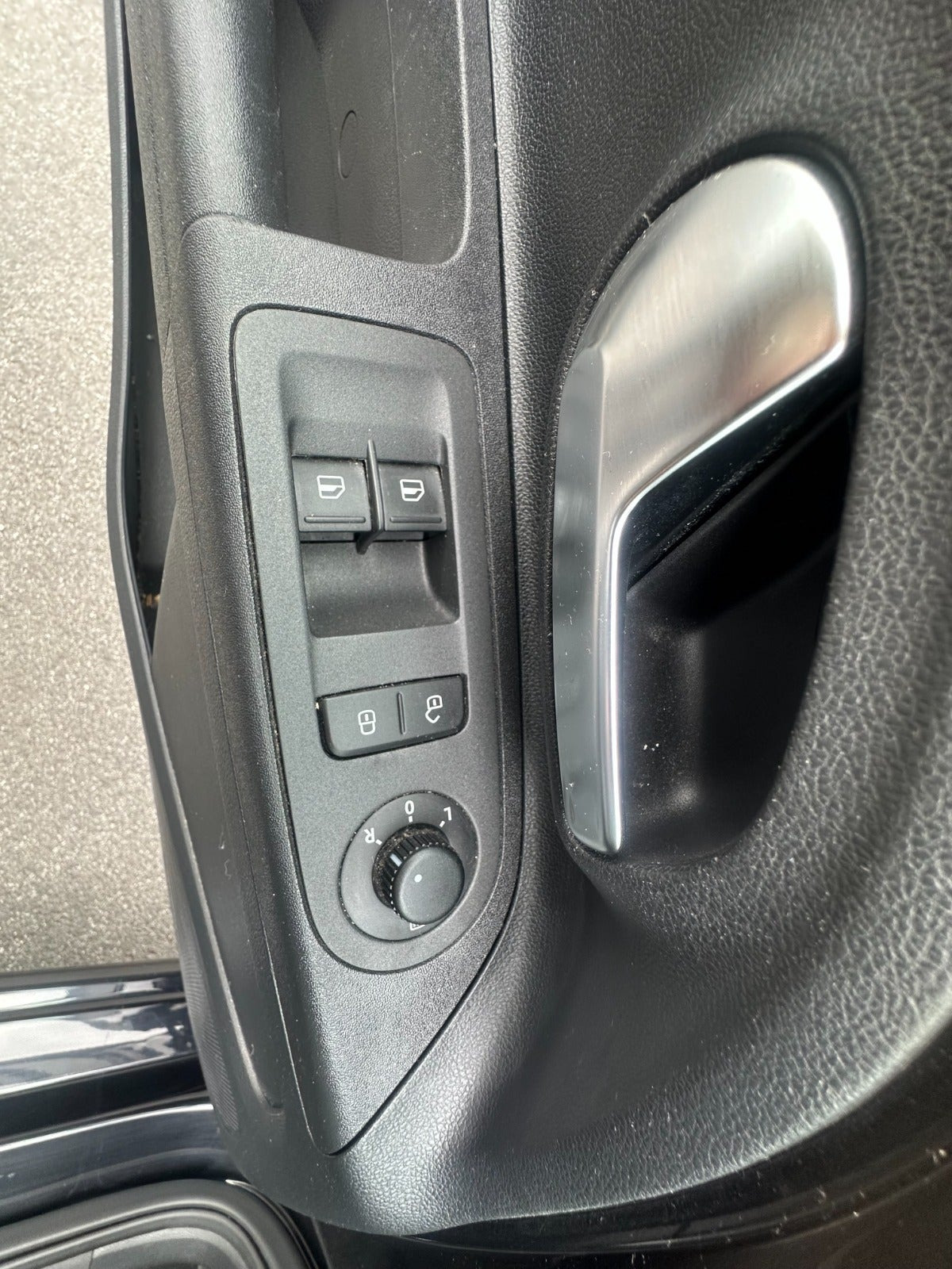 Sort VW UP! fra 2016