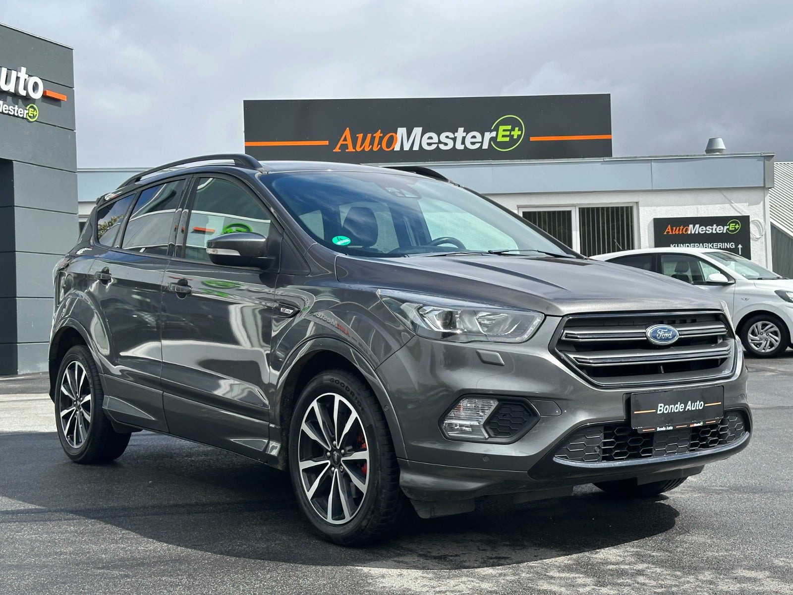 undefined Ford Kuga fra 2018