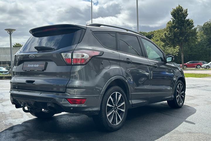 undefined Ford Kuga fra 2018