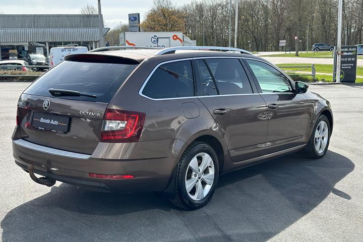 undefined Skoda Octavia fra 2019