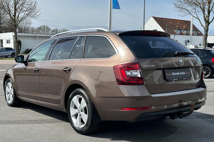 undefined Skoda Octavia fra 2019
