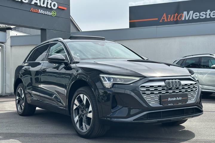 undefined Audi Q8 e-tron fra 2024
