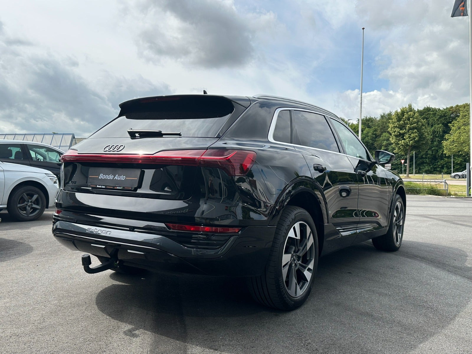 undefined Audi Q8 e-tron fra 2024