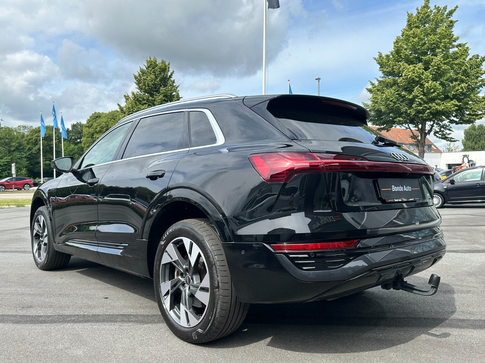 undefined Audi Q8 e-tron fra 2024