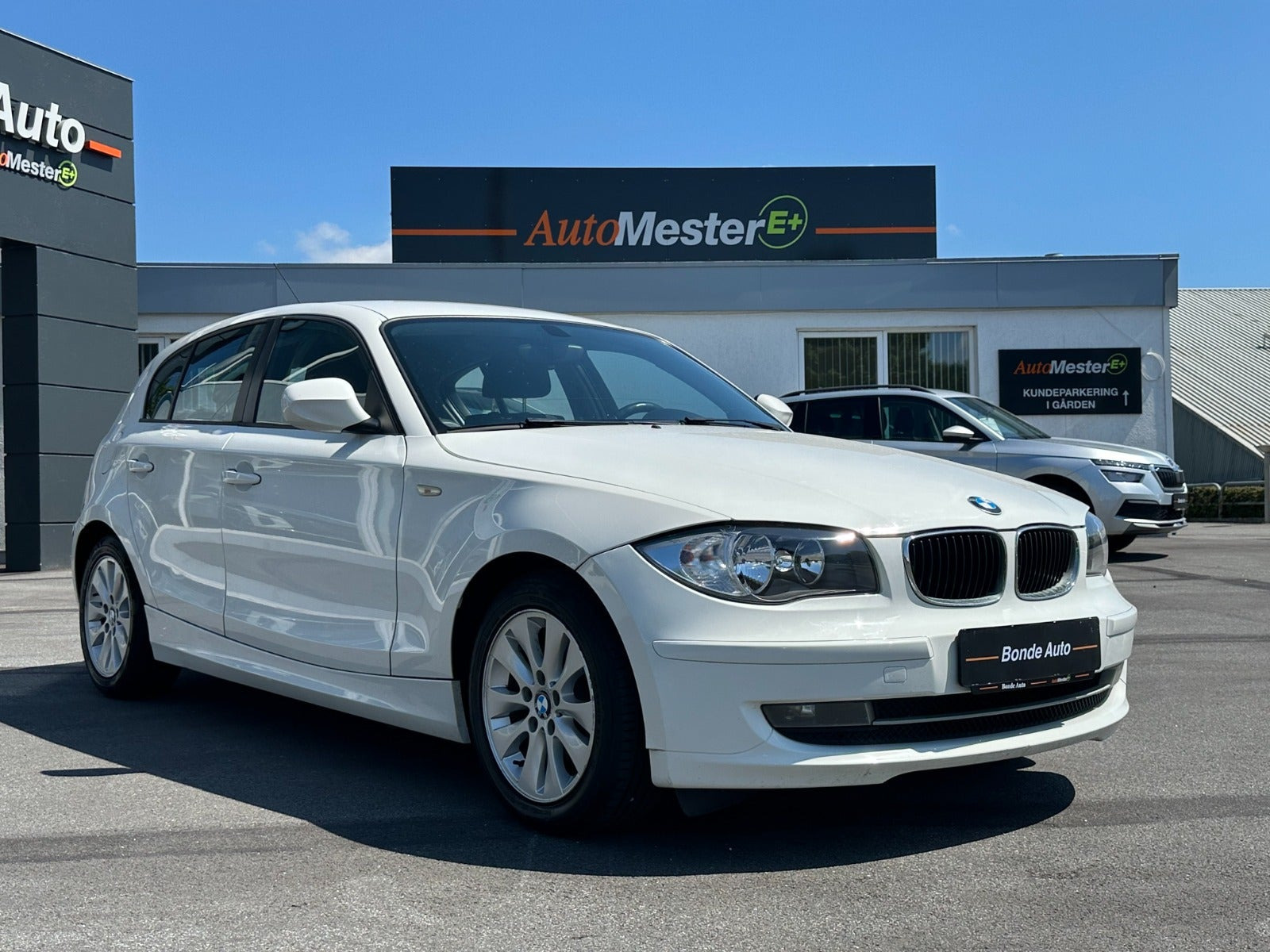 undefined BMW 116d fra 2011